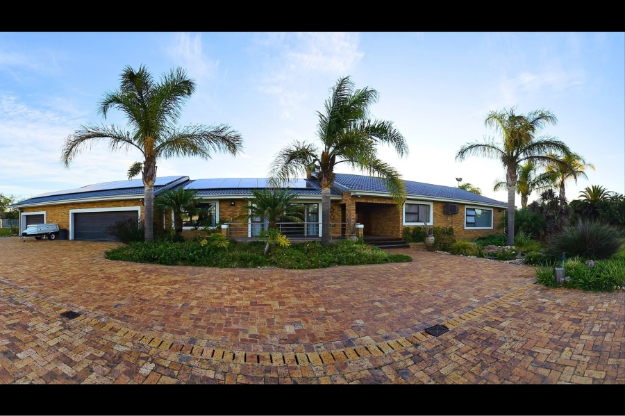 3 Bedroom Property for Sale in Vierlanden Western Cape